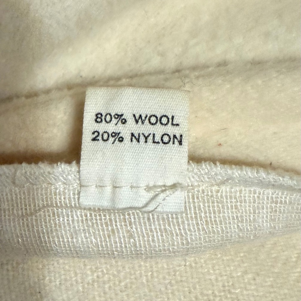 Vintage Cream Wool Alex Hayes Cape with Faux Fur Trim - Picture 4 of 12